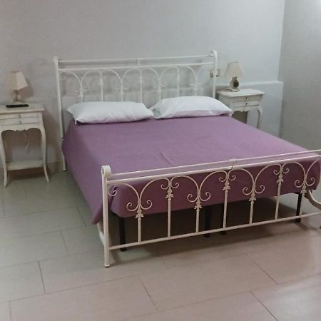 Nonna Ia B&B Parabita Esterno foto