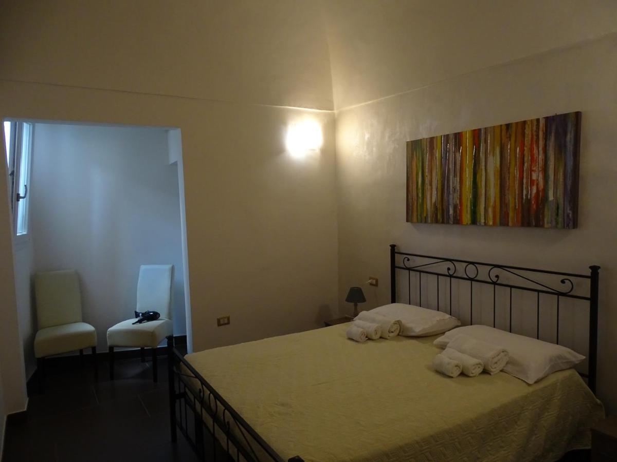 Nonna Ia B&B Parabita Esterno foto